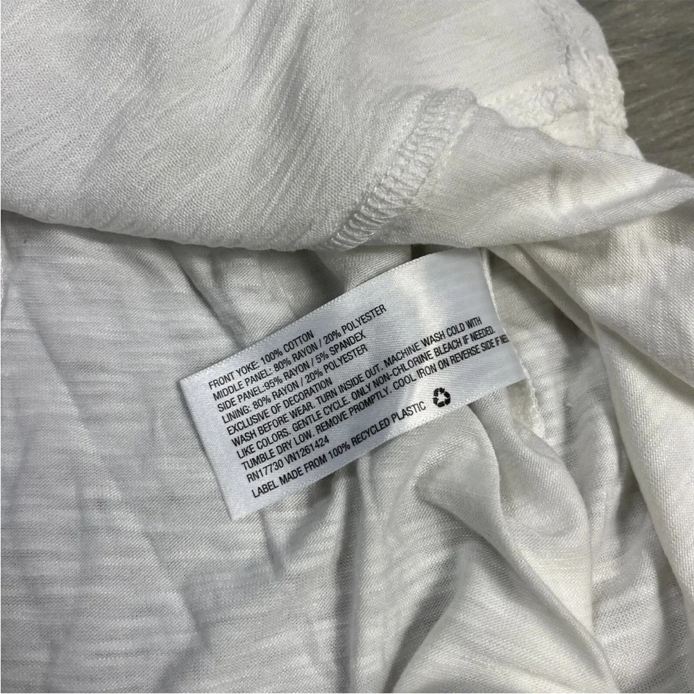 Art Class Girls White Embroidered Cotton Rayon Tank Size Large